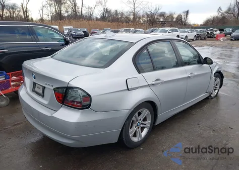 2008 BMW 328I z USA, uszkodzony, nr VIN WBAVA33548KX88449